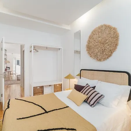 Casa Boma - Elegant With Private Terrace - Ajuda Ii