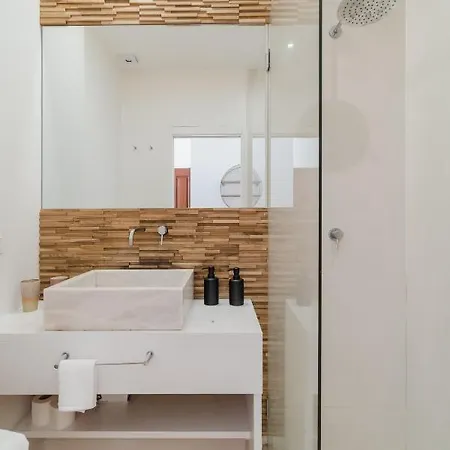 Casa Boma - Elegant With Private Terrace - Ajuda Ii * 리스본